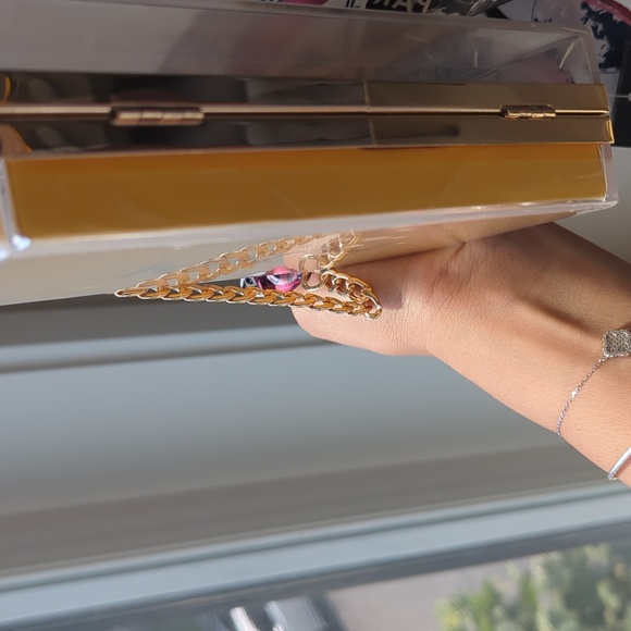 SOLD | Fendi Upcycled Paper Shopping Bag - Picture 6 of 7